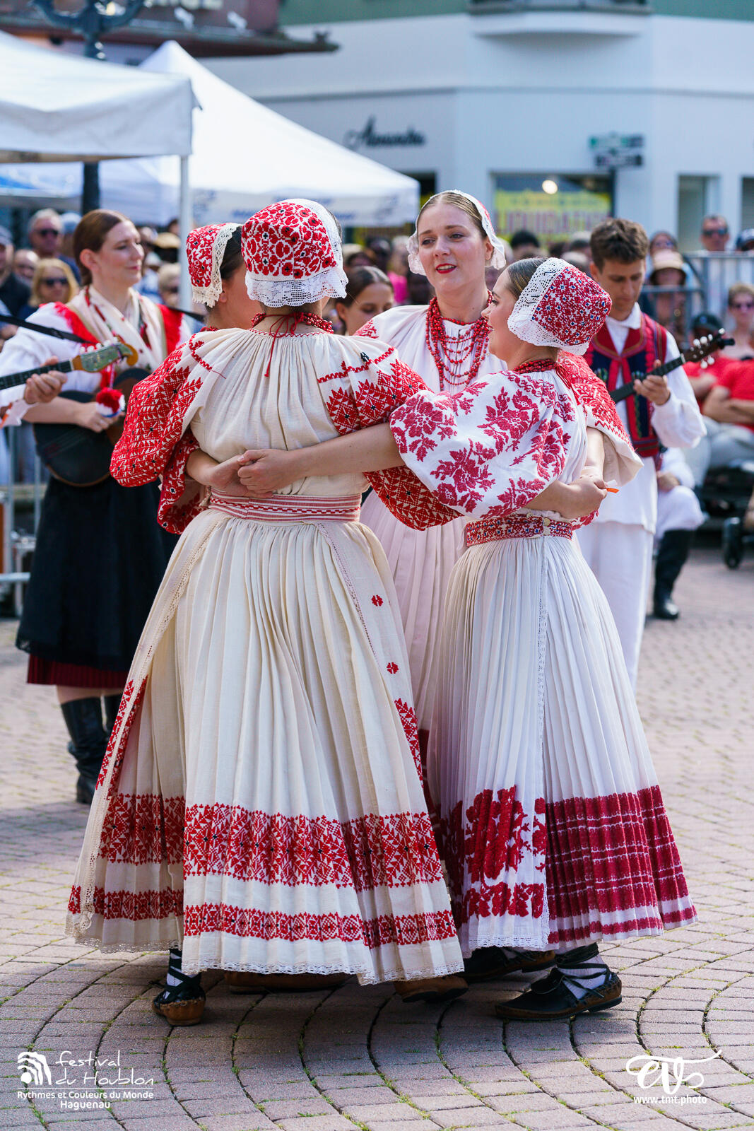 FDH 2024   08.25   PARADE 247